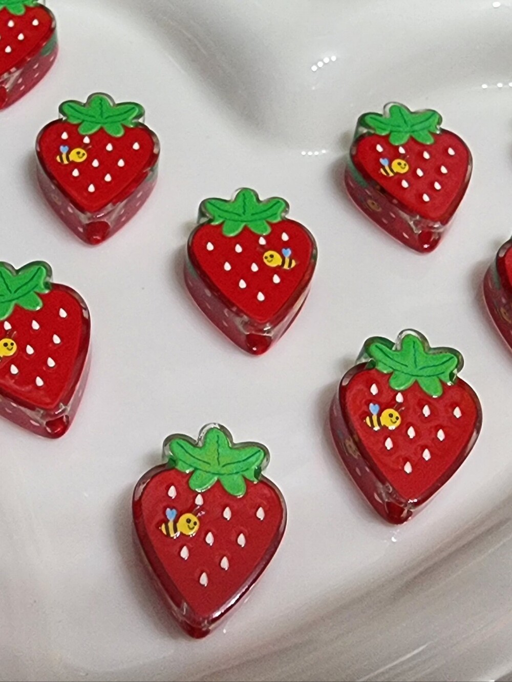 Strawberry Beads 2 Pcs Bee Focal‎ Beads Beaded Pen Badge Keychain Jewelry Making